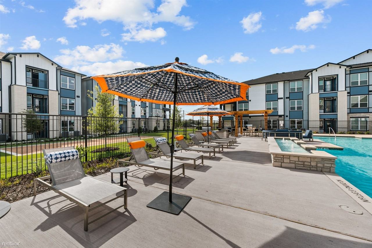 Summit at Walnut Creek - Photo 2 of 32