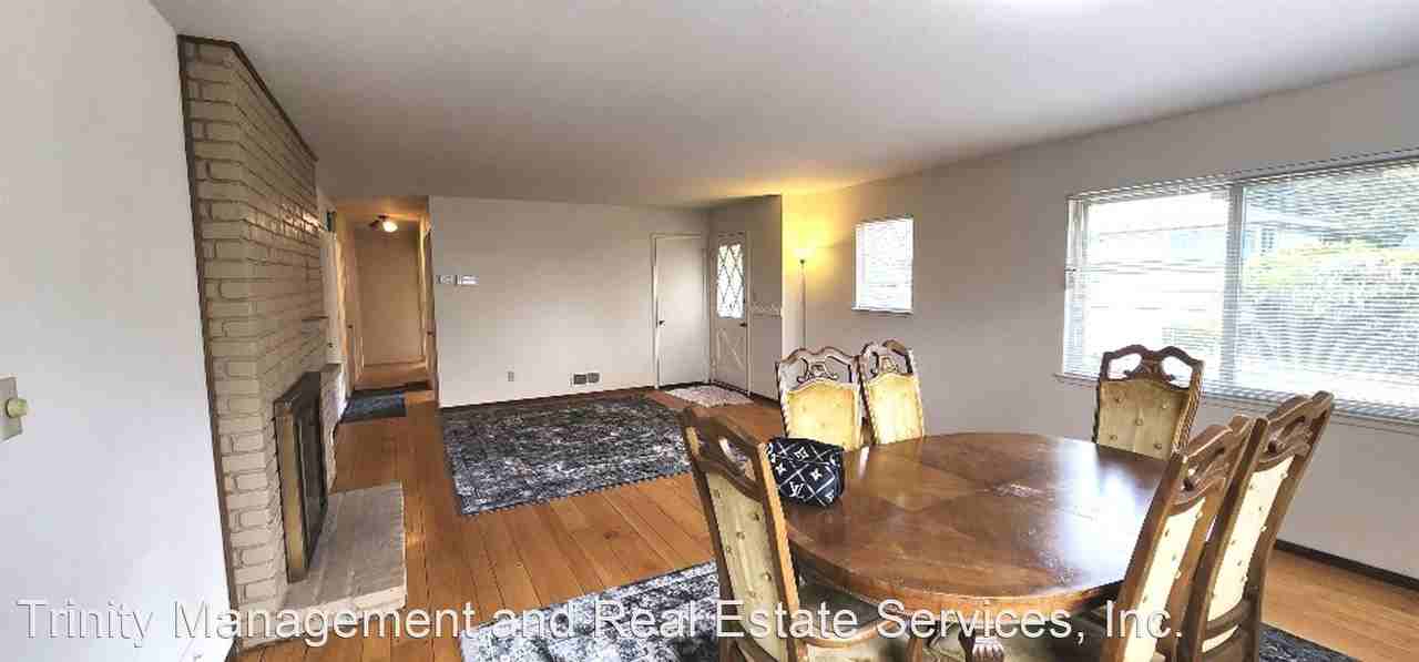 154 Maiden Ln - Photo 3 of 26