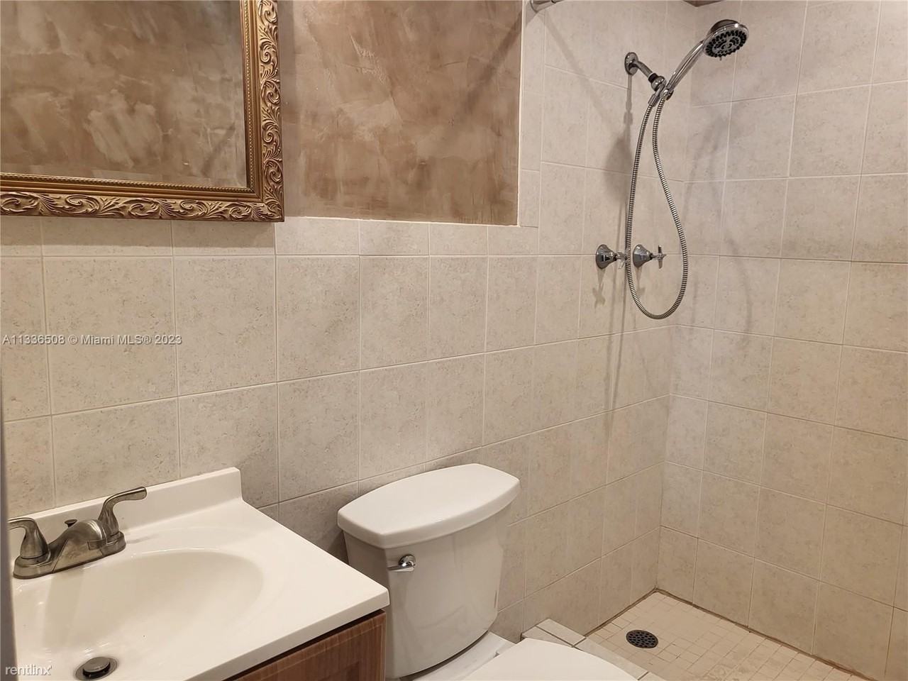 2808 N Ocean Blvd - Photo 2 of 10