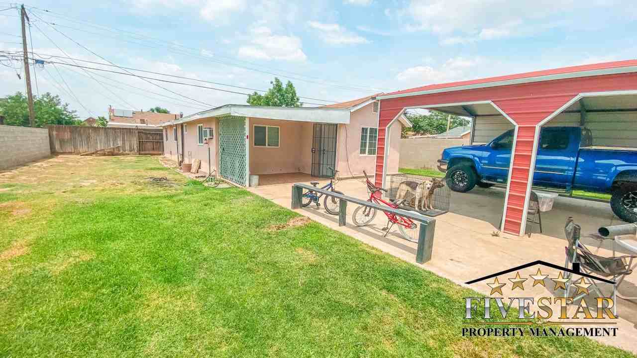 608 Lawson Rd - Photo 3 of 14