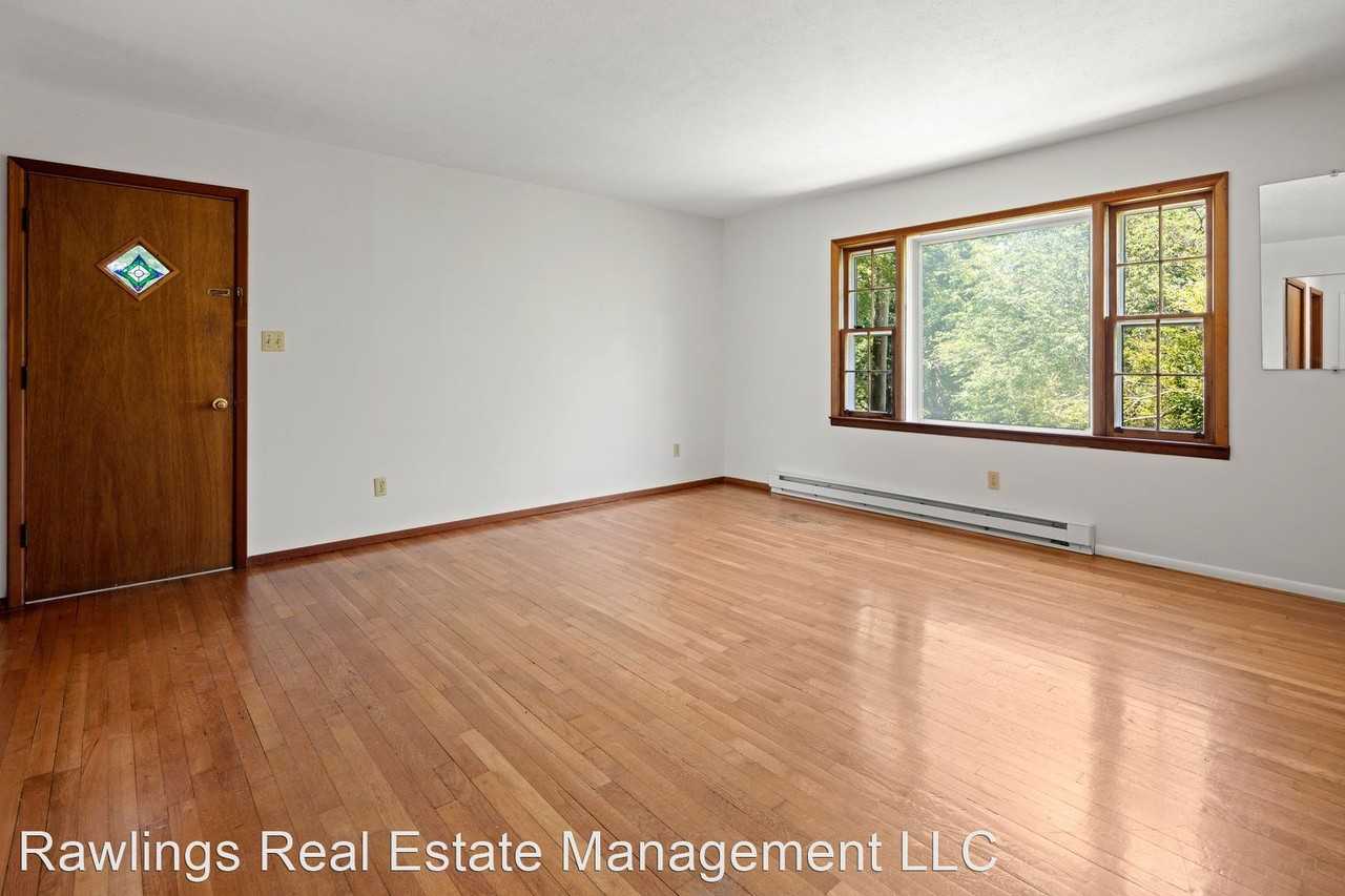 8 Golf Street - Photo 2 of 9