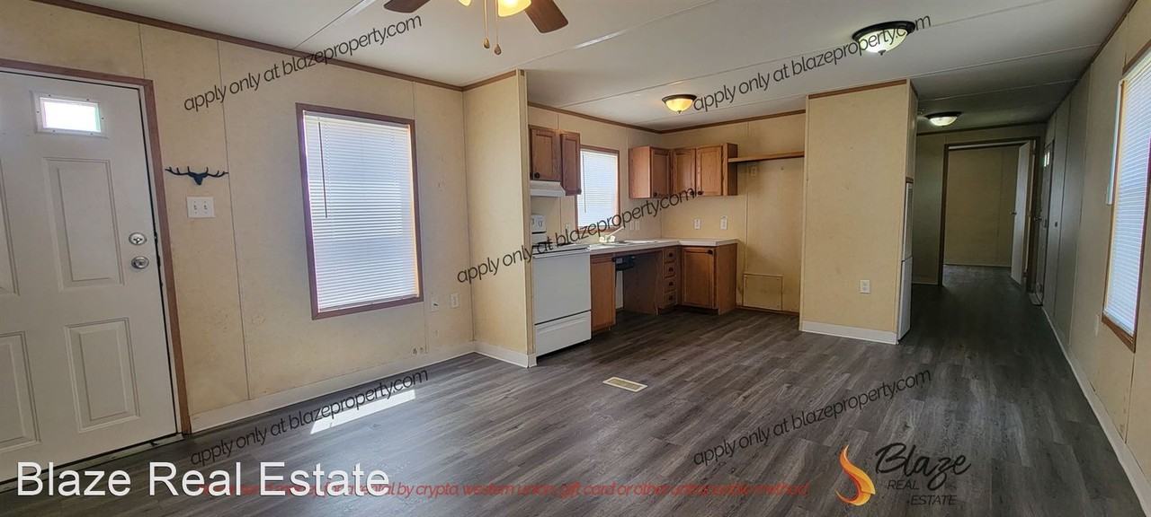 6103 Lair Rd - Photo 3 of 11