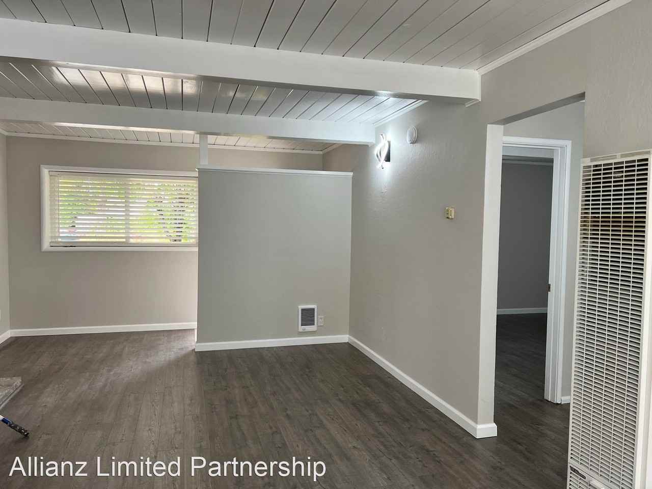 10481 N Stelling Rd - Photo 2 of 5