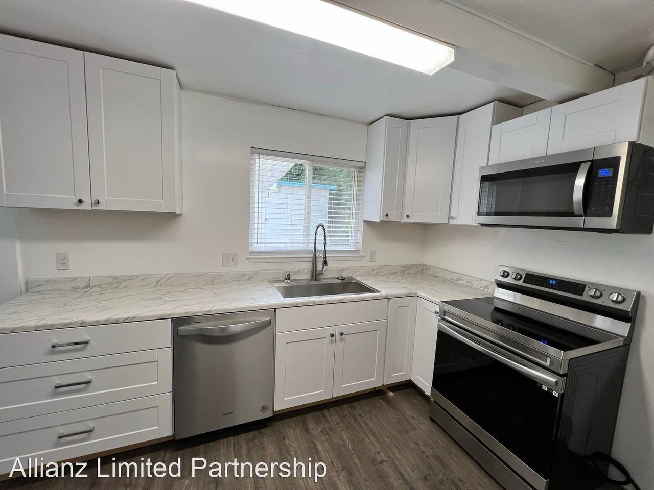 10481 N Stelling Rd - Photo 3 of 5