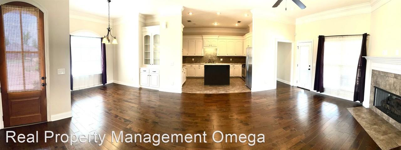 141 Clearview Dr E - Photo 3 of 21