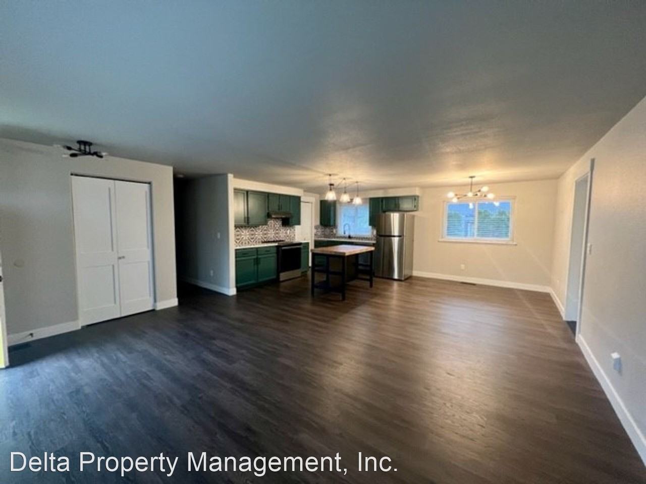 131 75th St Sw - Photo 3 of 13