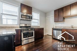 2968 N Ridgeway Ave #2R - Photo 1 of 1