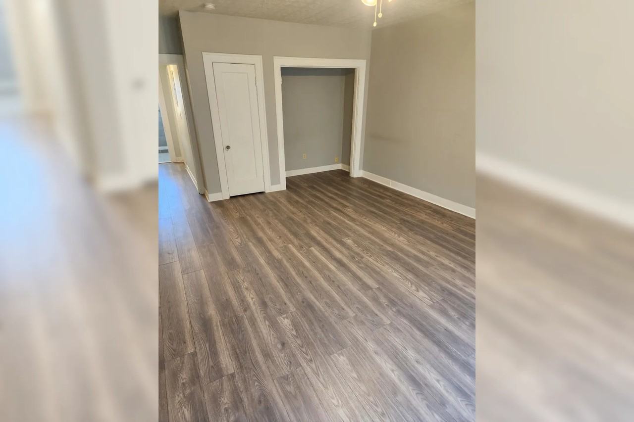 315 Wall St - Photo 2 of 9