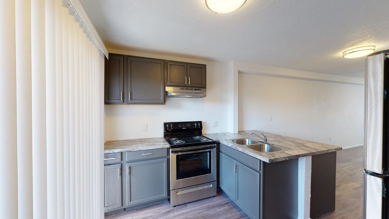 1515 8Th St Nw - Photo 4 of 18