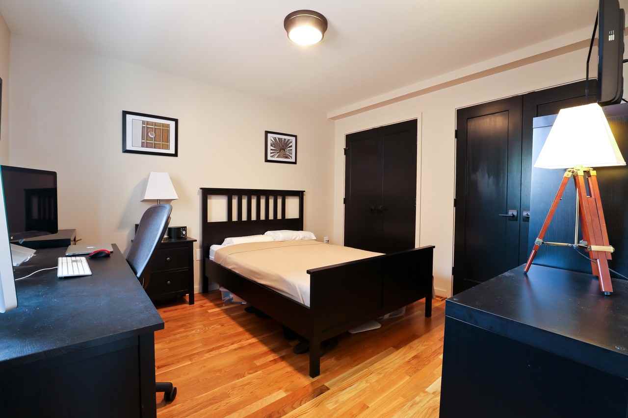 811 T St Nw - Photo 3 of 36