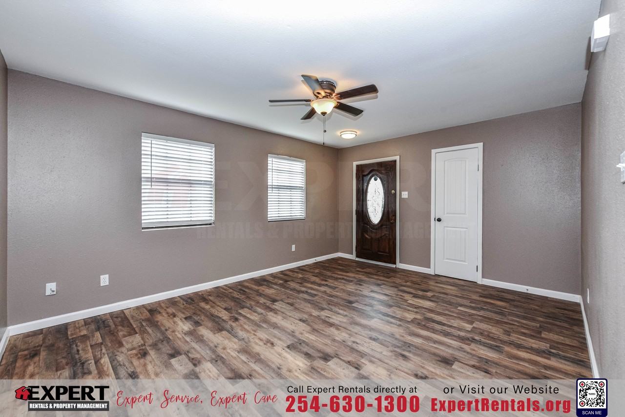 2208 Shoemaker Dr - Photo 3 of 21