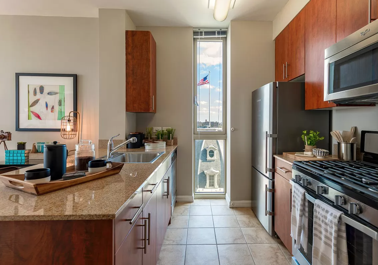 885 Main Street #6B - Photo 2 of 15