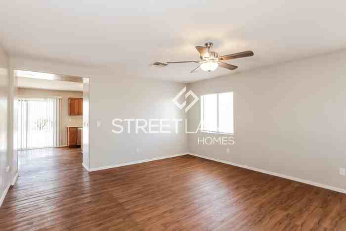 12417 N 127th Dr - Photo 3 of 15