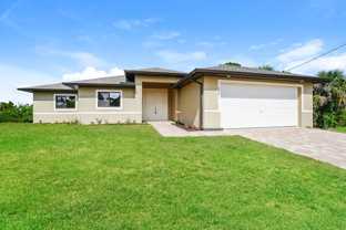 758 Hargrove Ave S - Photo 1 of 1