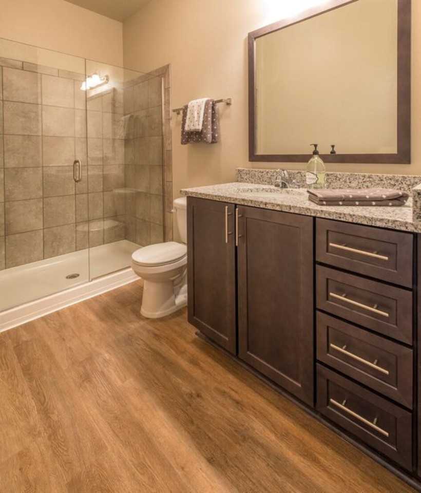 Lakeshore Ridge - Photo 4 of 15