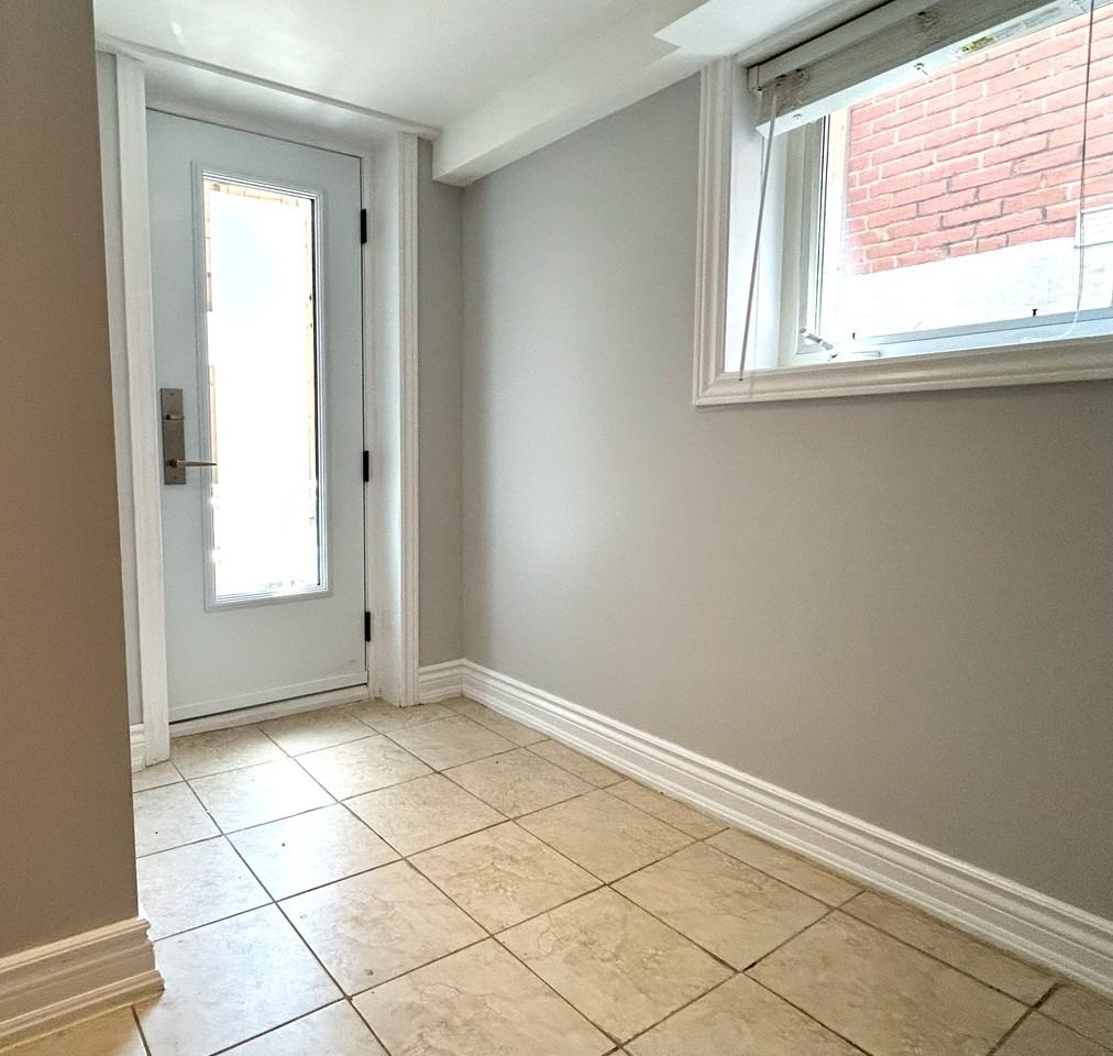 153 Swanwick Avenue - Photo 2 of 13