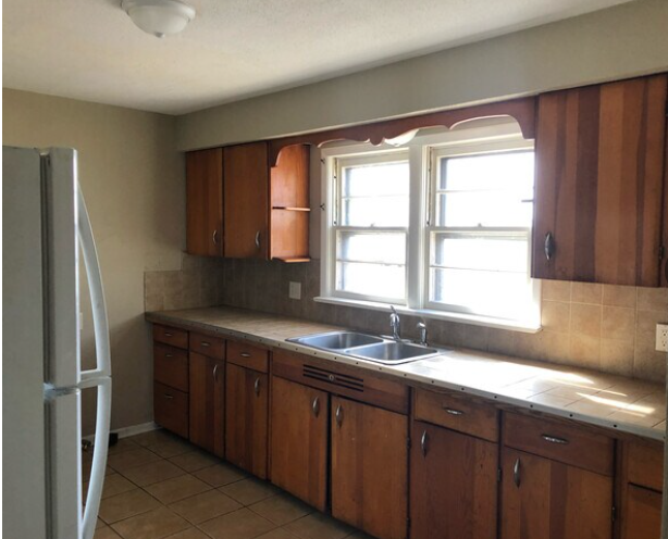 70 Sheridan Dr - Photo 3 of 10