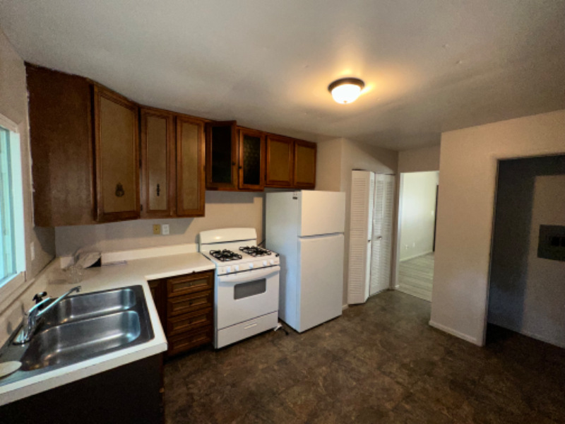 17318 N 2nd St - Photo 3 of 3