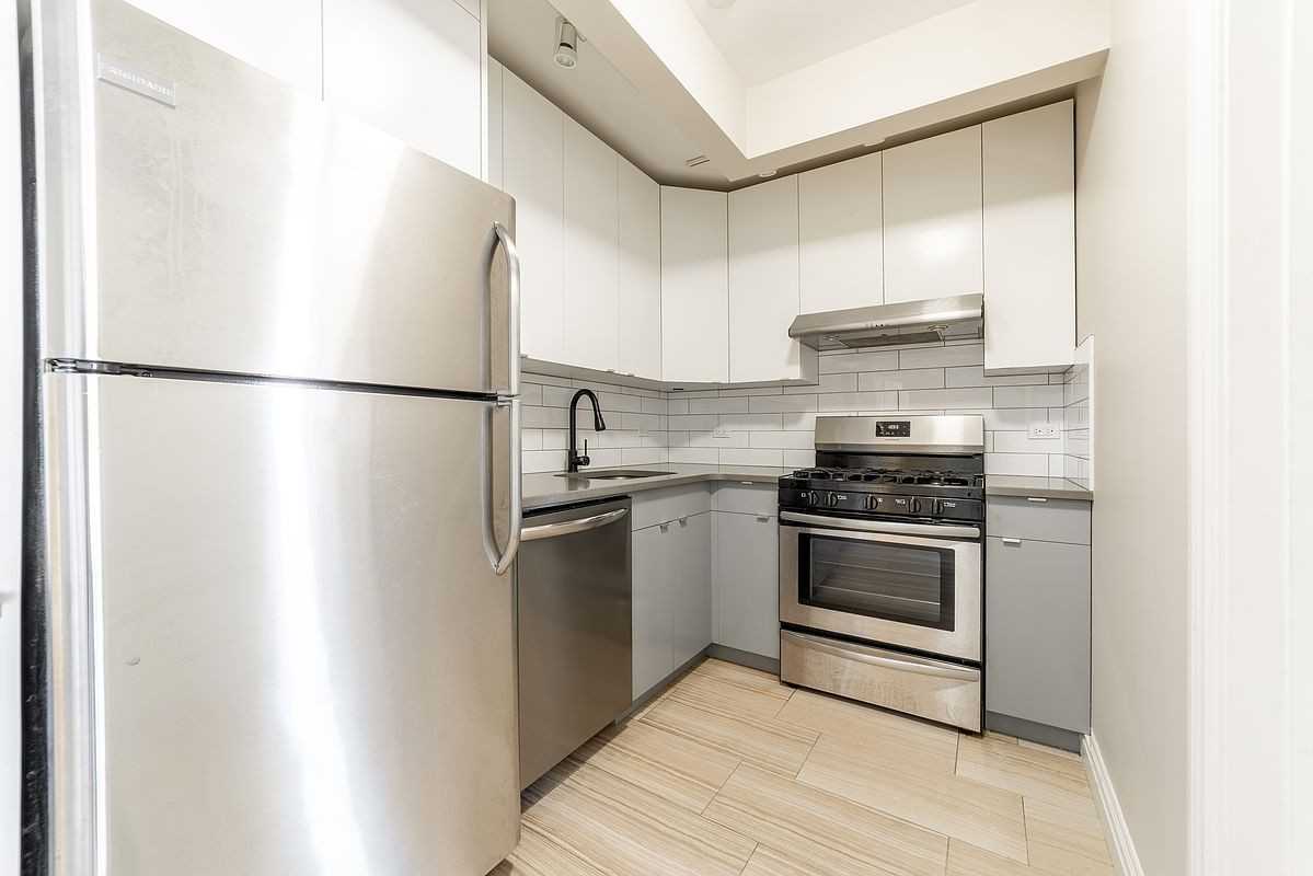 439 Knickerbocker Avenue #3