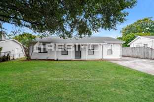 803 Spring Lake Cir - Photo 1 of 1