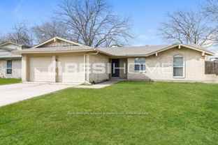 506 Hawthorne Ln - Photo 1 of 1