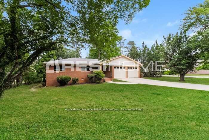 4087 Essex Dr - Photo 3 of 19