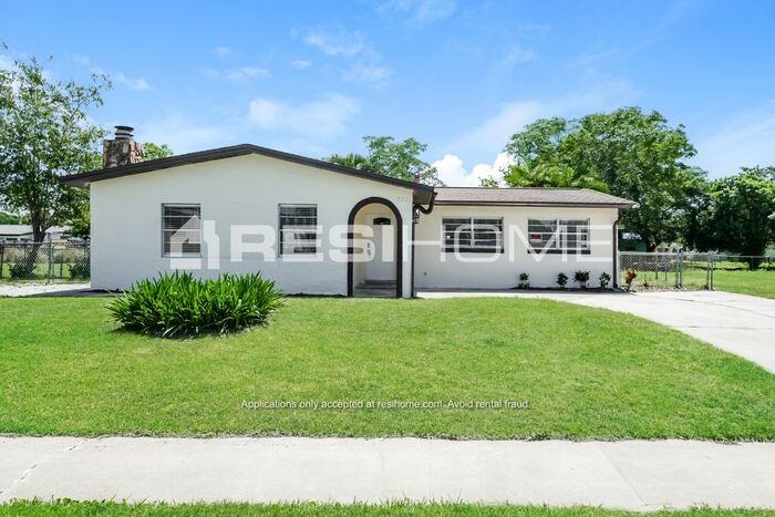 270 Johnson Blvd - Photo 3 of 19