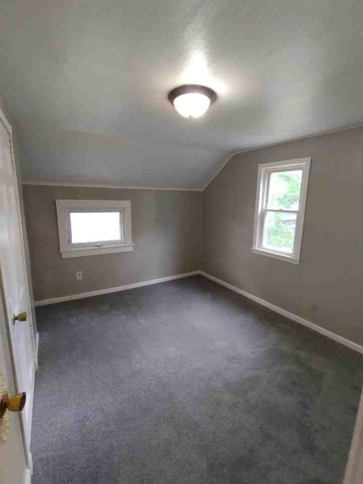 2032 E Hudson St #1 - Photo 3 of 20