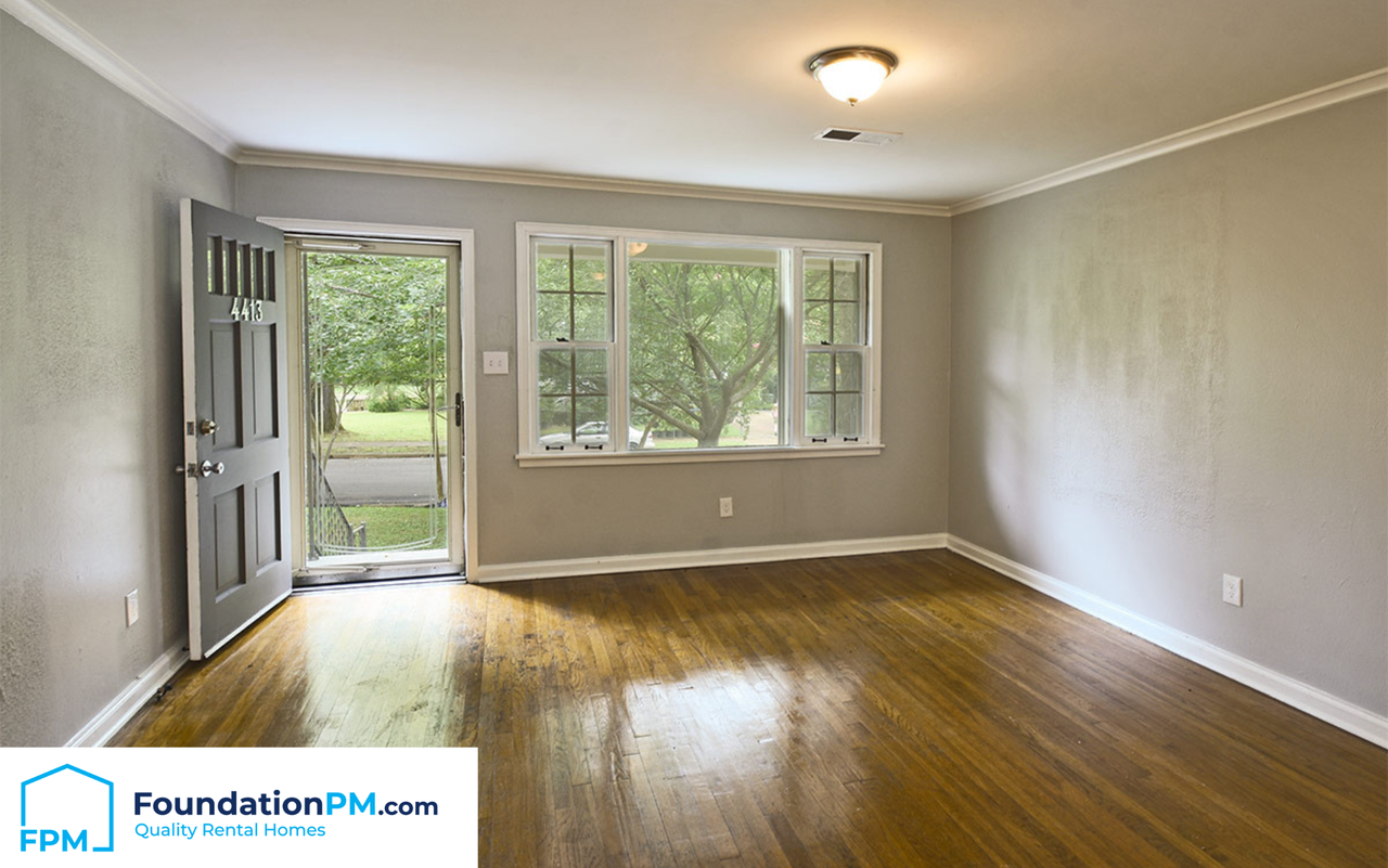 4413 Castle Ave #1 - Photo 4 of 11