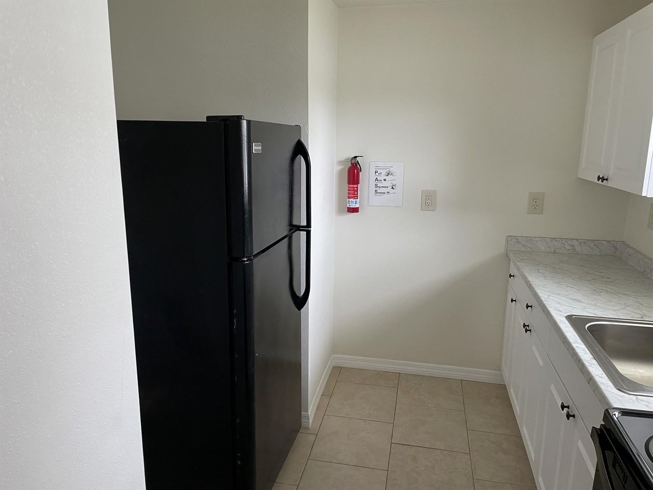 2850 Lake Alfred Road - 10Unit 10 #10 - Photo 5 of 7