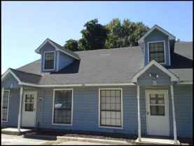 208 S Linden St - Photo 1 of 1