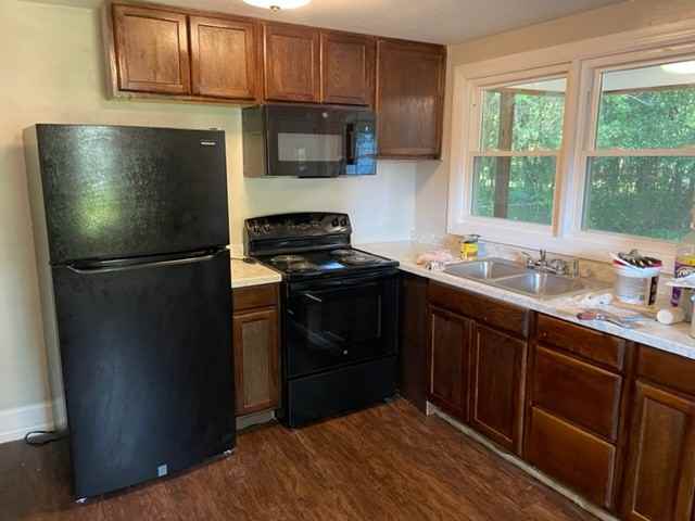 111 W Roughfork St #1 - Photo 3 of 6