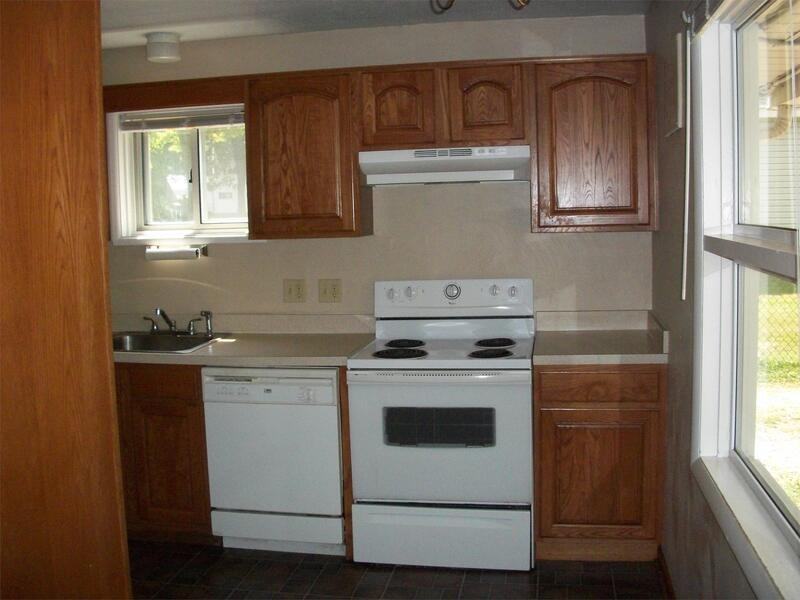 1826 Hanover St - Photo 6 of 14