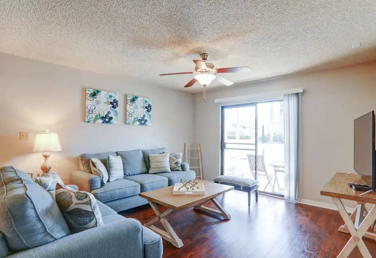 Hunters Pointe - Photo 4 of 21