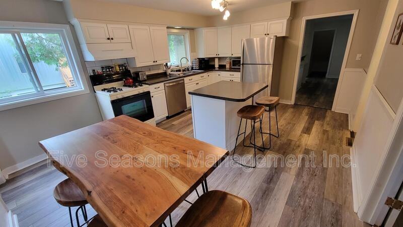 80 Chase St #1 - Photo 6 of 16