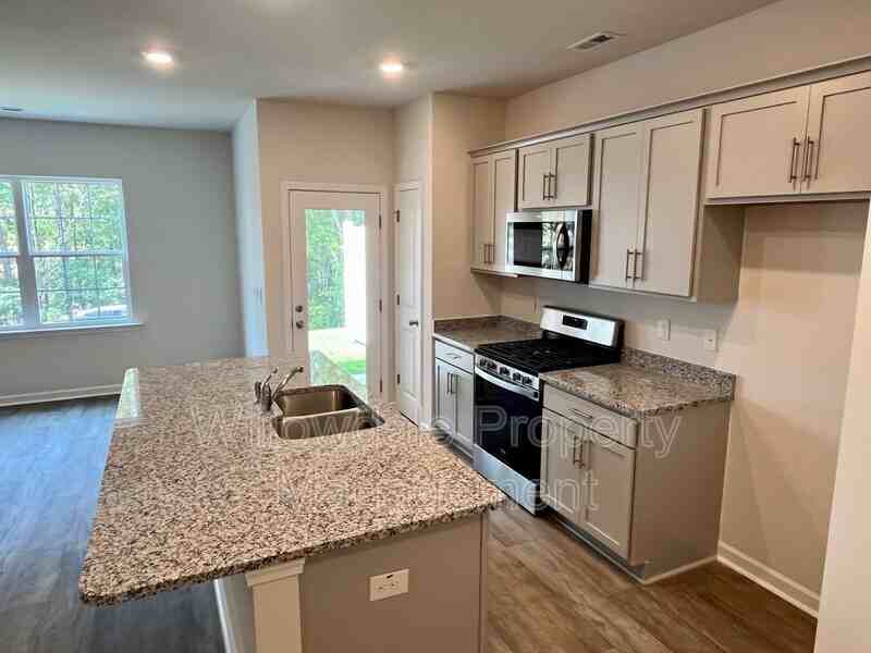 257 David Hill Dr - Photo 3 of 23