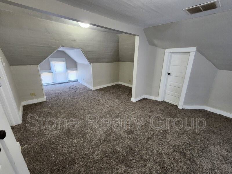 22 Blakely Ave #B - Photo 2 of 10