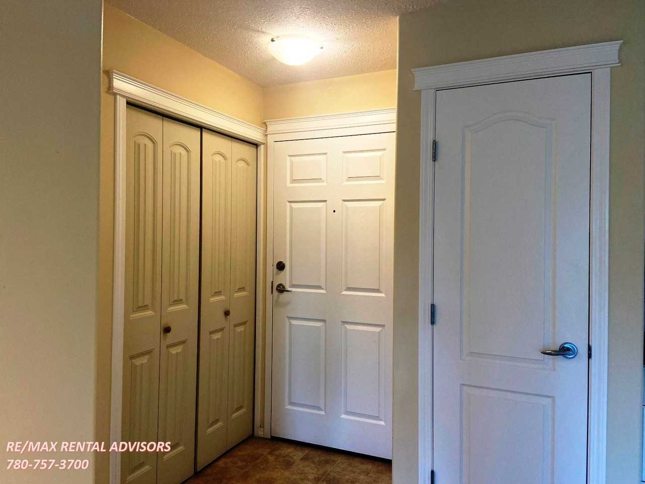 261 Youville Drive East Nw - Photo 2 of 24