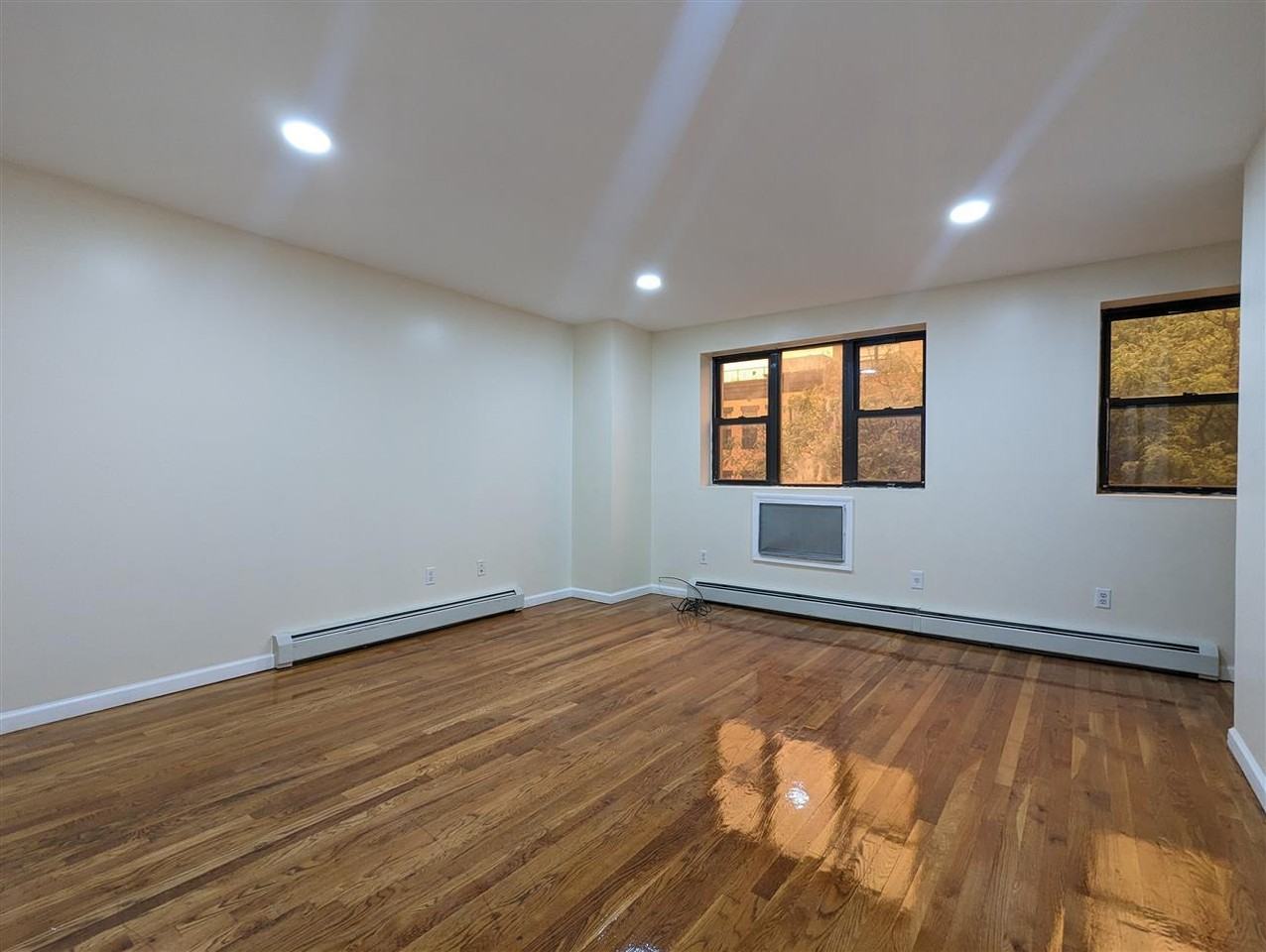 1340 Gates Ave 2, New York, NY 11221 3 Bedroom Apartment for Rent