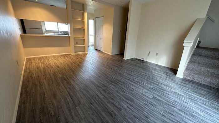 129 Orchard Dr #B - Photo 2 of 11