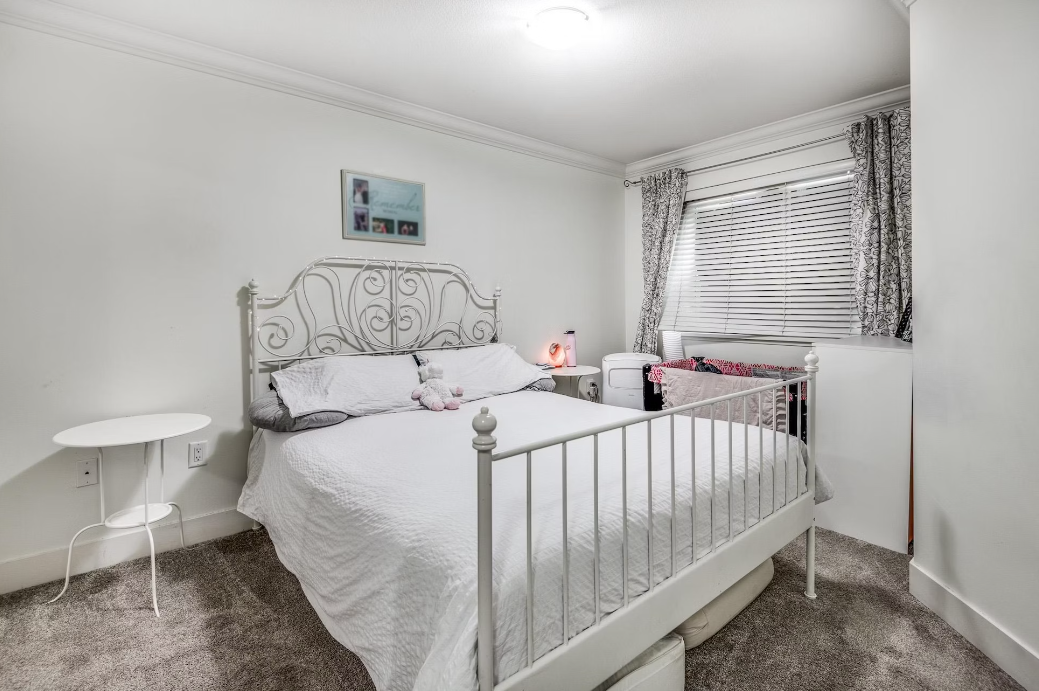 2515 Park Drive - Photo 5 of 10