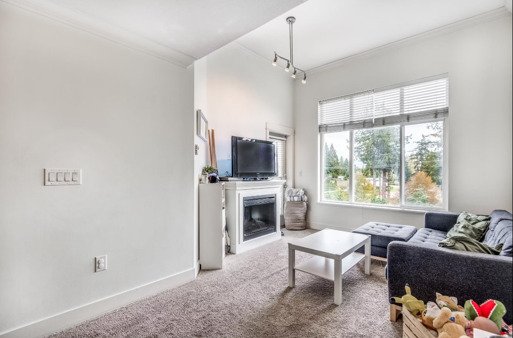 2515 Park Drive - Photo 2 of 10