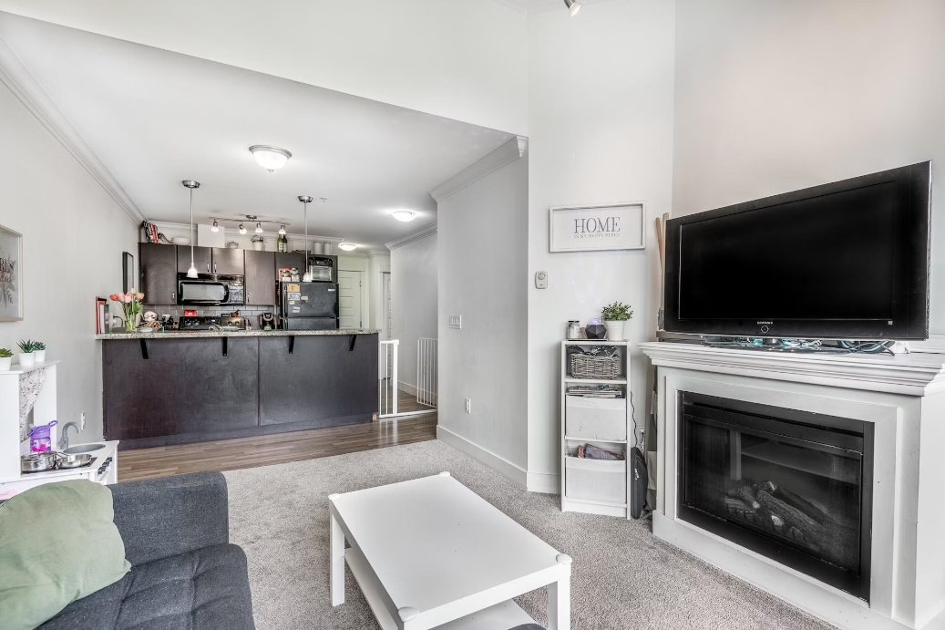 2515 Park Drive - Photo 3 of 10