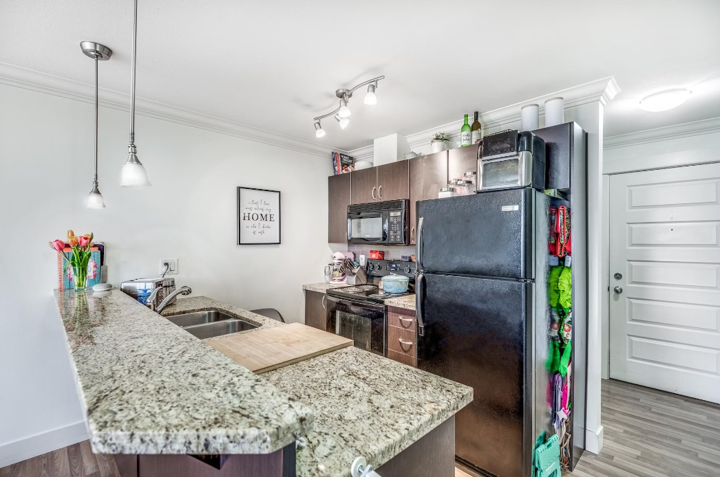 2515 Park Drive - Photo 6 of 10