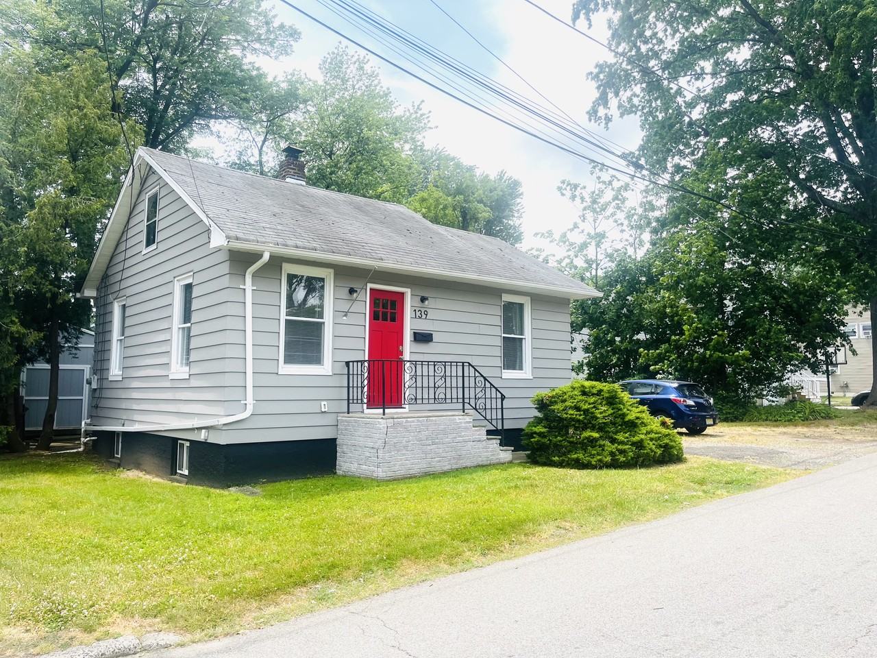 139 Island Avenue - Photo 2 of 2