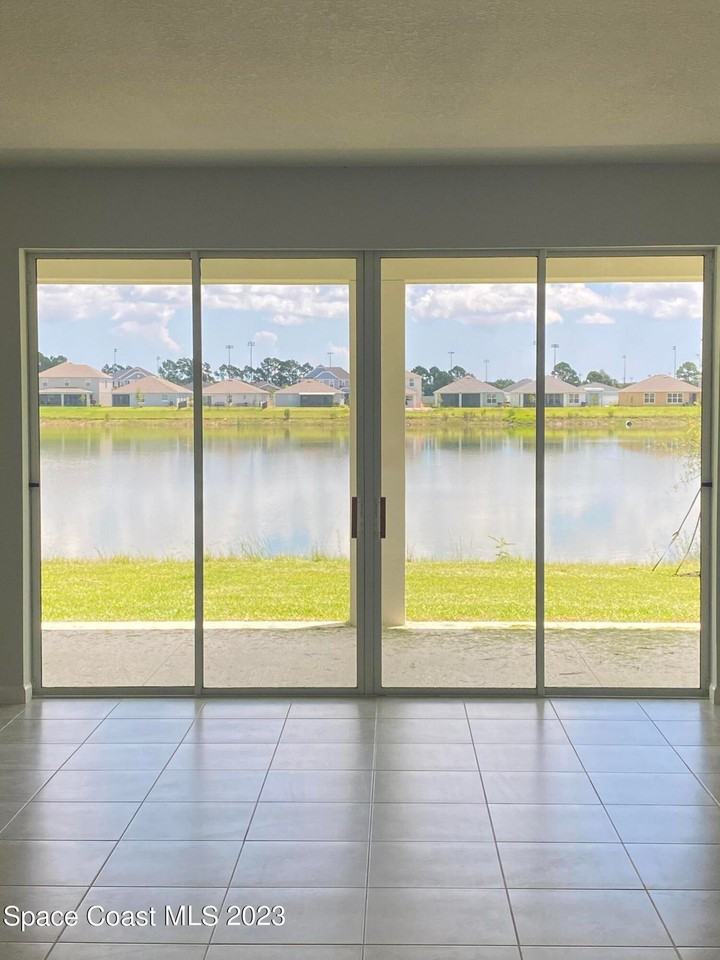 2623 Pinwherry St Nw #NA - Photo 3 of 15