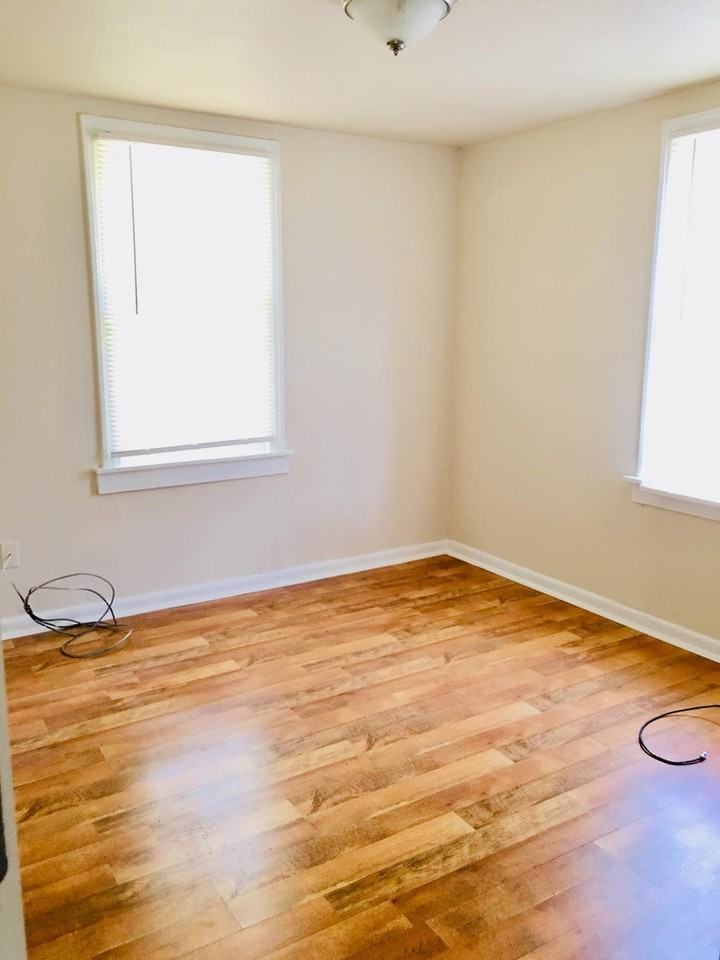 321 Vernon Street #1 - Photo 3 of 9