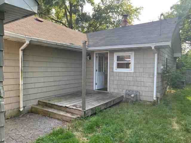 4919 S Little Dr #1 - Photo 2 of 8