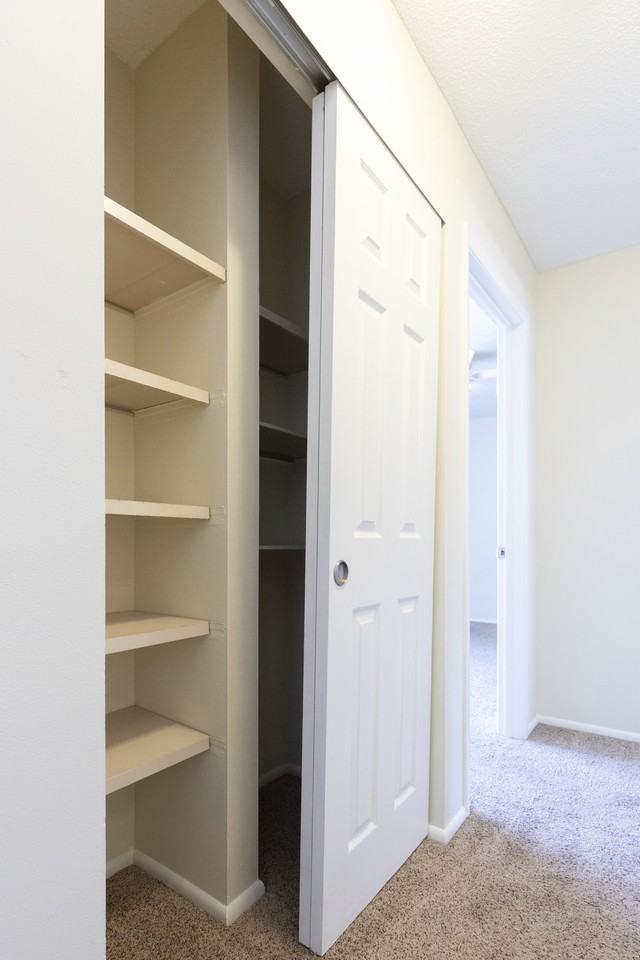 1303 N Logan Ave #7 - Photo 6 of 12