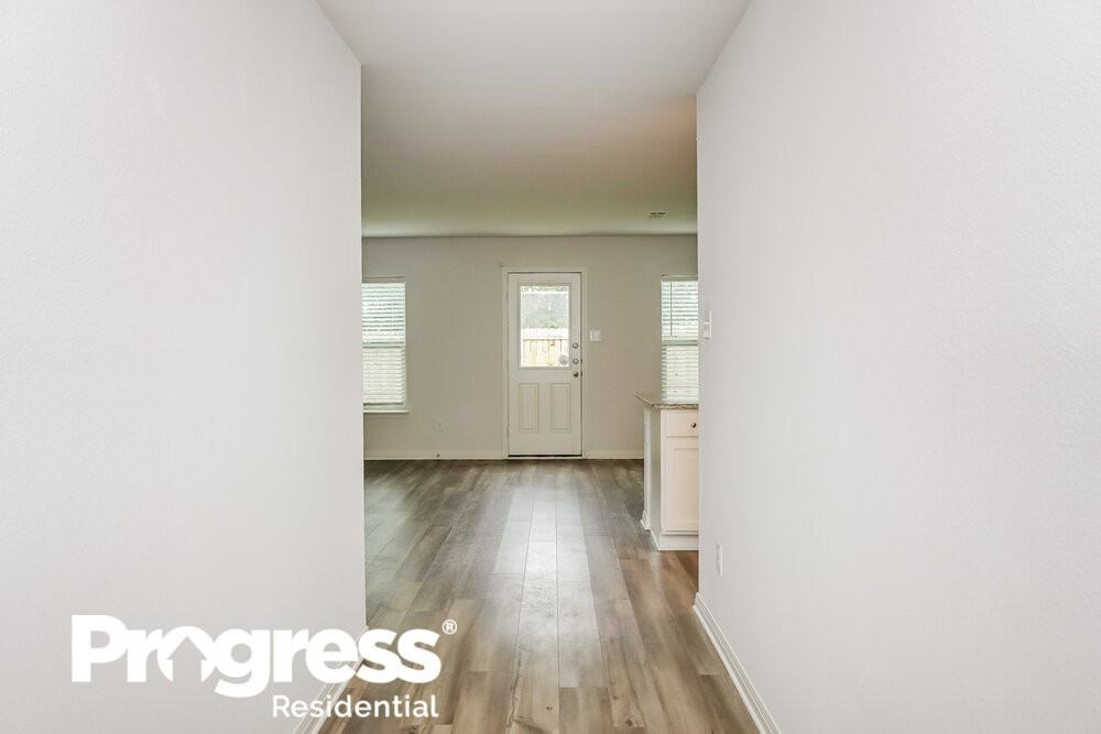 144 Holster Hollow Rd - Photo 3 of 16